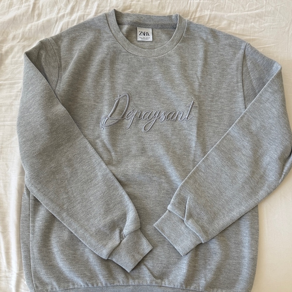 Zara Light Gray Crewneck Sweater
